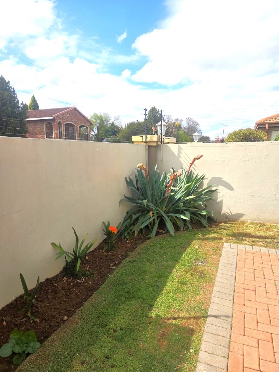 3 Bedroom Property for Sale in Flimieda North West
